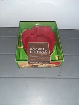 Williams Sonoma Apple Shape Pocket Pie Mold + Recipe New In Box - $12.99