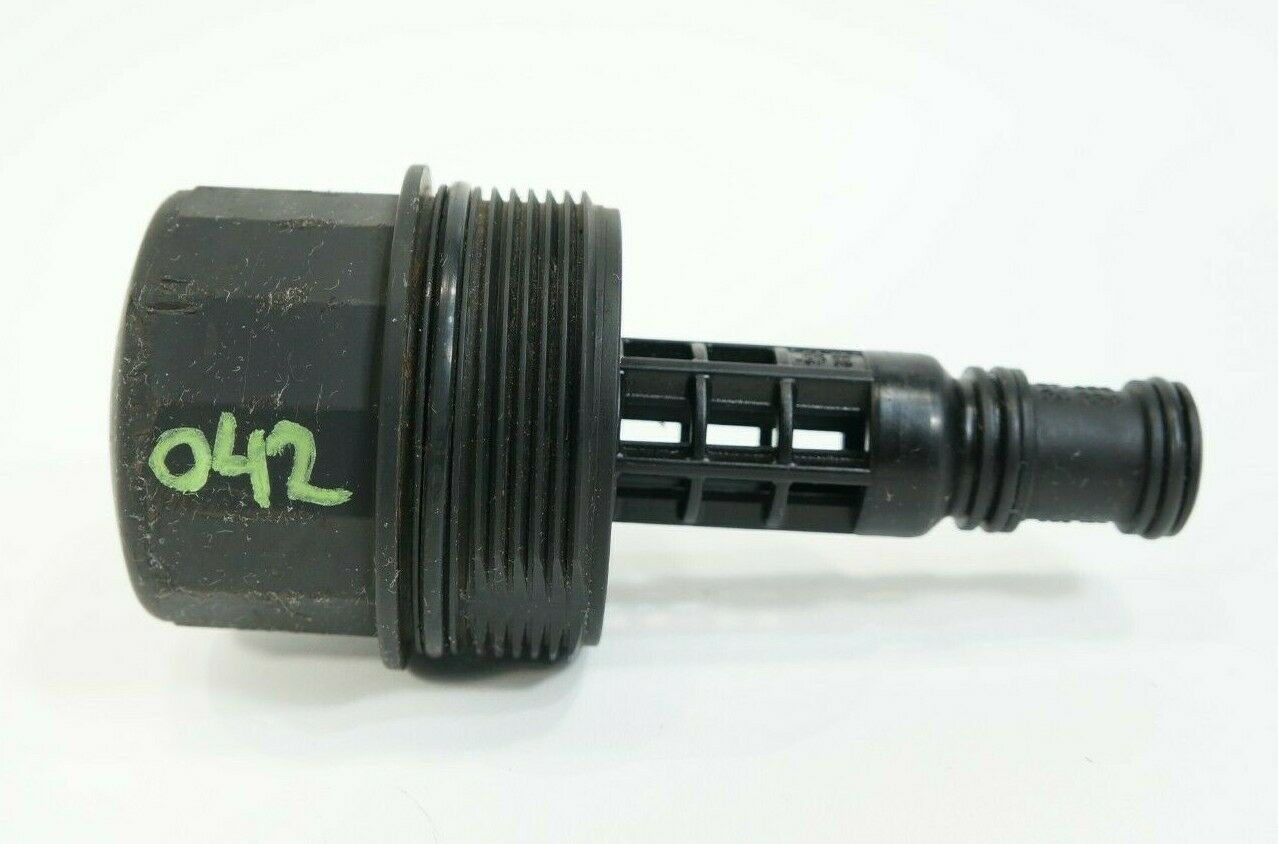 2008-2010 mercedes c300 c350 w204 oil filter cover housing holder A27218... - $28.87