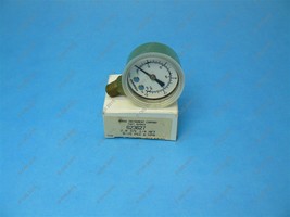 Marsh G23627 Pressure Gauge 1-1/2&quot; 15 PSI/kPa Lower 1/4&quot; NPT Brass Case - £19.74 GBP