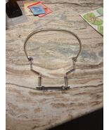 Vintage harmonica holder, neck. - $369.26 MXN