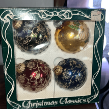 4 Vintage Christmas Classics Green Red Blue Gold Glass Ornaments - $13.72