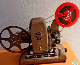 Bell&amp;Howell 151A Filmo 8mm Picture Master Projector Works Great MCM Deco... - $333.19