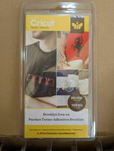 New Cricut Brooklyn Iron On - Witty Retro Graphics (2002091) - €6,94 EUR