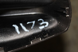 2017 JAGUAR XE TOP ROOF ANTENNA COVER FIN  R1173 image 2