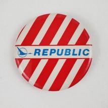 Republic Airline Pinback Button 2.25&quot; Promotional Logo Transportation Vintage - £7.17 GBP