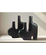 Grove Wooden Vases - $5,219.19 MXN