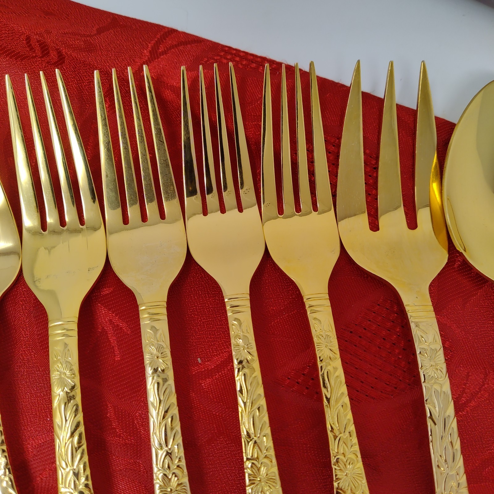 24X Set Cambridge Festival Gold Stainless Flatware Forks Knives Spoons Serving  Item image 7