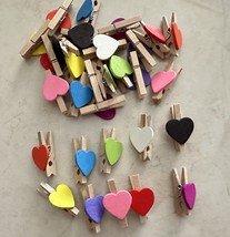 50pcs Cute Heart Wood Clips Wooden Pegs Wooden Clips Party Gift Favor De... - $66.62 MXN