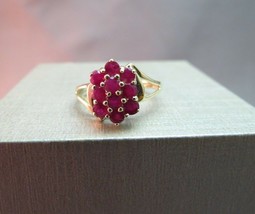 10k Yellow Gold Red Ruby Cluster Ring 10 Stones 3/4 CTTW Size 6.75 Gem 2.6g - £144.57 GBP
