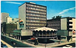 Postcard Auberge Seaway Motor Inn Montreal Quebec - £2.75 GBP