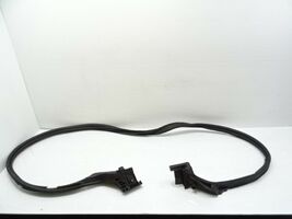 Mercedes R172 SLC43 SLC300 seal, trunk lid 1727500800 - $59.99