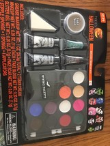 Halloween Deluxe Makeup Kit Looking Spooky Grease Makeup Glitter Gel Blood - $9.88
