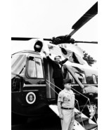 Richard Nixon Boarding Army One Resignation Watergate Photo Poster Art P... - $26.99