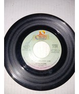 Peter McCann &quot;Do You Wanna Make Love / Right Time of Night&quot; 45 RPM Vinyl... - $185.31 MXN