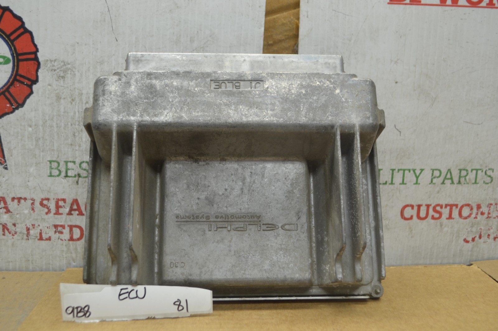 2003-06 Chevrolet Tahoe Engine Control Unit ECU 12589463 Module 81-9B8 Item image 2