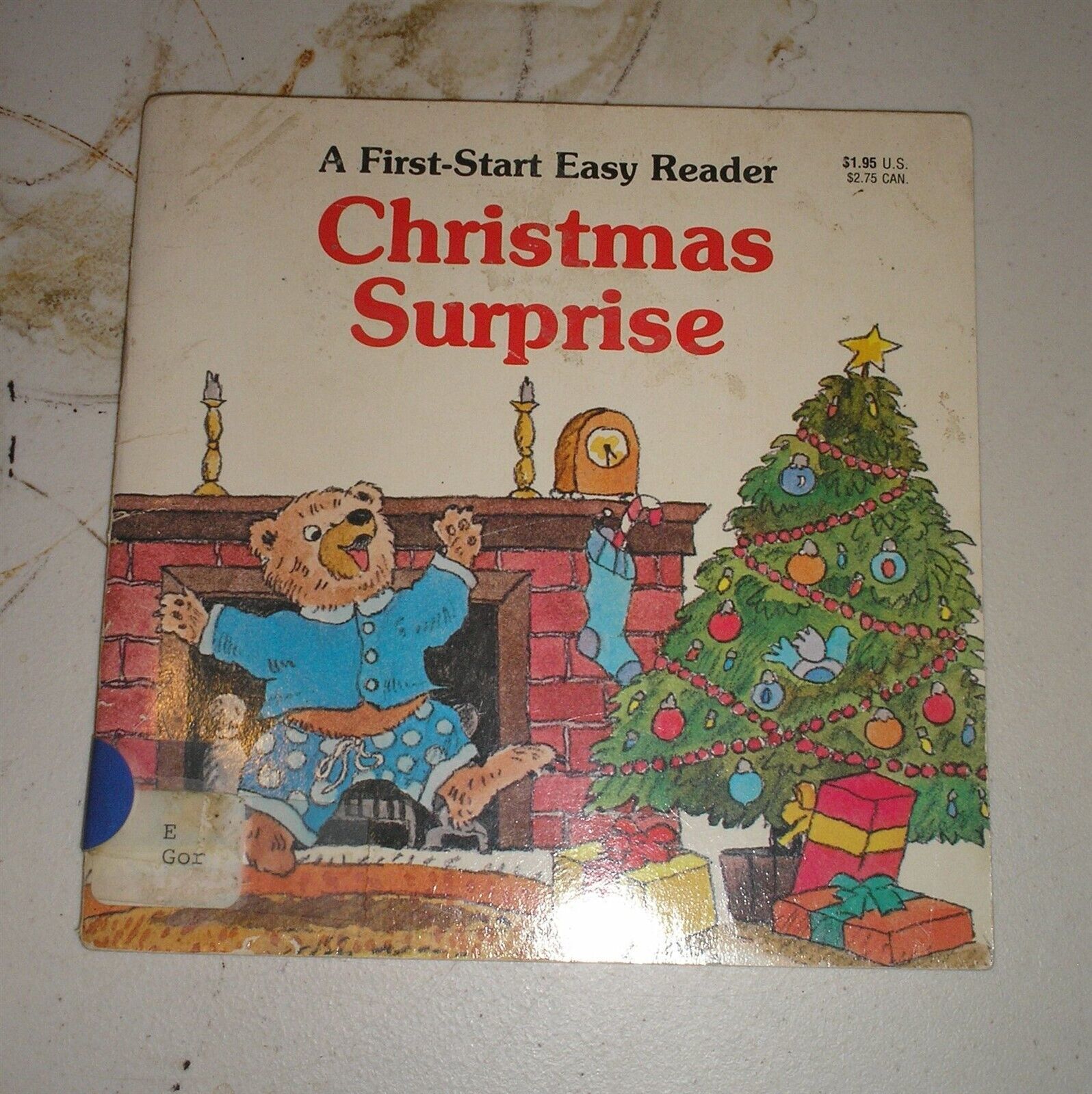 Christmas Surprise by Sharon Gordon (1996, Paperback) - $4.51