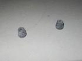 LIONEL PART  3356-60 PAIR OF GROMMENTS FOR OPERATING HORSE CAR - NEW- H14 - $1.96 CAD