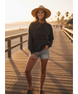 Ascot + Hart Women&#39;s  Graphic Pullover Gray Sweater Size XS - $15.82