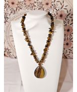 Tiger’s Eye Chip Bead Necklace w/ Teardrop Pendant – Barrel Clasp, Vinta... - $247.60 MXN
