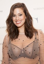 Ashley Graham Poster 18 X 24 - £22.36 GBP