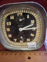 Vintage mechanical clock [CLK10221] - $45.00