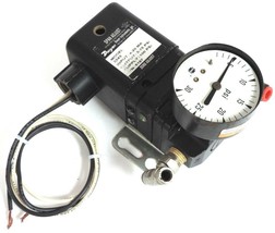 DWYER INSTRUMENTS 2343 CURRENT TO PRESSURE TRANSDUCER 4-20MA 3-15PSI OUT - £189.57 GBP