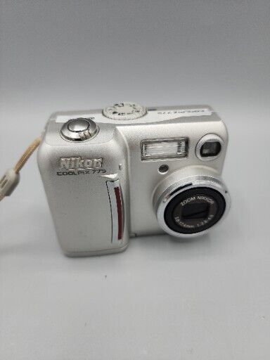 Nikon COOLPIX 775 2.1MP Digital Camera - Silver with Battery NOT TESTED - $9.74