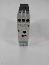 Siemens 3RP1540-1AB30 Time Relay 0.05s 100s 24VAC/DC - $49.00