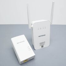 NETGEAR Powerline PLW1000 AC1000 Wi-Fi Access Point and Adapter - White image 2