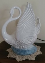 Vintage 1959 ~ Maddux of California Lamp ~ White Swan Lamp ~ 9.25&quot; x 12.25&quot; - £59.79 GBP