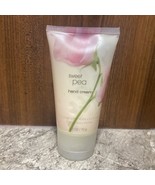 Bath &amp; Body Works Rare Sweet Pea Hand Cream Lotion 2.5oz Size New - $12.99