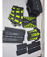 Huge Lots Of 32 Pieces Artin Slot Track 1/43 - $263.34 MXN