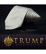 Donald J Trump Signature Collection Silver  Power Tie 100% Silk 58.5” - $1,861.36 MXN