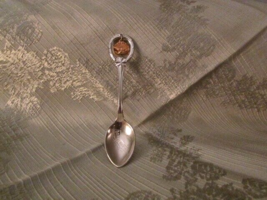 &#39;SPRUCE GOOSE&#39; souvenir collector spoon teaspoon Hughes H-4 Hercules  (D) - £7.00 GBP