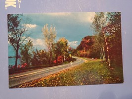 Vtg Postcard Bluffs Along Mississippi River, Prairie du Chien, LaCrosse, WI - $4.99