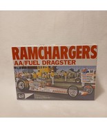 MPC Ramchargers AA/Fuel Dragster 1:25 scale Model Car MPC940/12 New in Box - €17,05 EUR