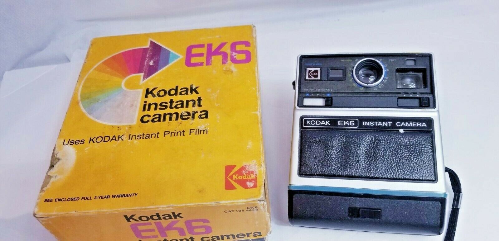 Primary image for Kodak EK 6 Vintage camera yellow box Ek6 Instant Camera black