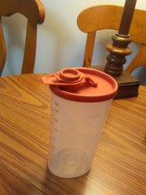 Vintage Tupperware Sweet Saver Syrup Container #640 with pour spout lid - $14.24