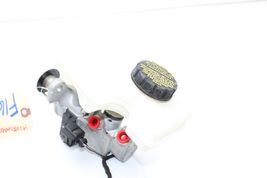 19-20 VOLKSWAGEN JETTA Master Cylinder F1650 image 3
