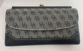 Dooney &amp; Bourke black Grey Women&#39;s Wallet purse kiss lock leather checkb... - £36.90 GBP