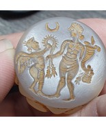 Antique Gray AGATE SEAL BEAD Queen &amp; angel Intaglio Stamp Very rare Pendent - $3,131.43 MXN