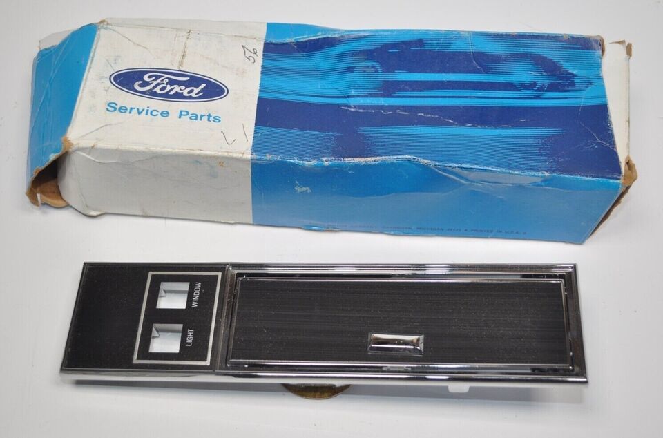 FORD Lincoln E45Y-14527-D Power Window Switch / Ashtray Housing Bezel - $51.97