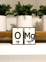 Omg | Periodic Table of Elements Wall, Desk or Shelf Sign - £9.62 GBP