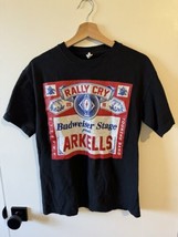 Da Uomo Medio Arkells Rally Cry Budweiser Fase 2019 Grafico Maglietta - $31.77