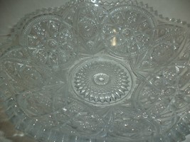 Bowl McKee Early American Pressed Glass Clear Round Bowl with Saw Tooth ... - £23.77 GBP