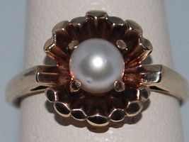 10k Gold Ring With A Pearl (June Birthstone) And Beautiful Design (Size 6.25) - £113.48 GBP