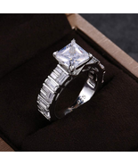 GUIDECUN Princess Cut Simulated Diamond Ring， French Baguette Emerald Cu... - £16.62 GBP