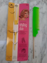 Fun Vintage Goody Teasing Comb Green w/ Metal Handle and Yellow Hair Lift Unused - £49.74 GBP