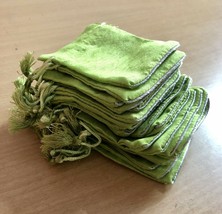 25 Pc Raw Silk Jewelry Pouch Bag pompon cordon de mariage faveur Pt Green - $28.31