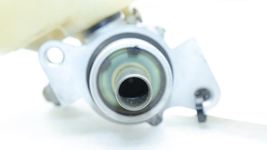 Brake Master Cylinder 170 Type SLK230 Fits 99-00 MERCEDES SLK 64479 image 4